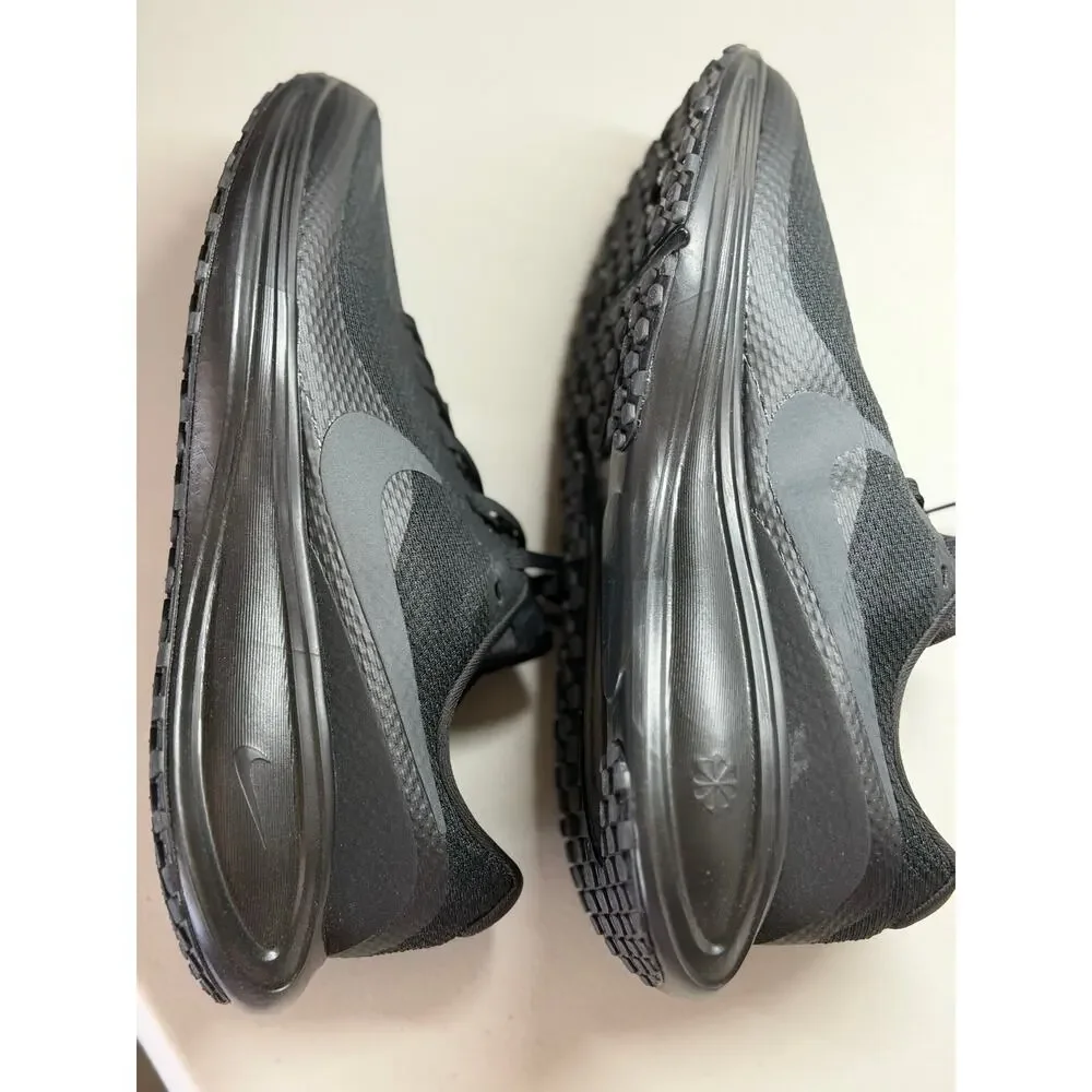 NEW! W Nike Revolution 8 Size10/8.5 Black Running Walking Sneakers Unisex